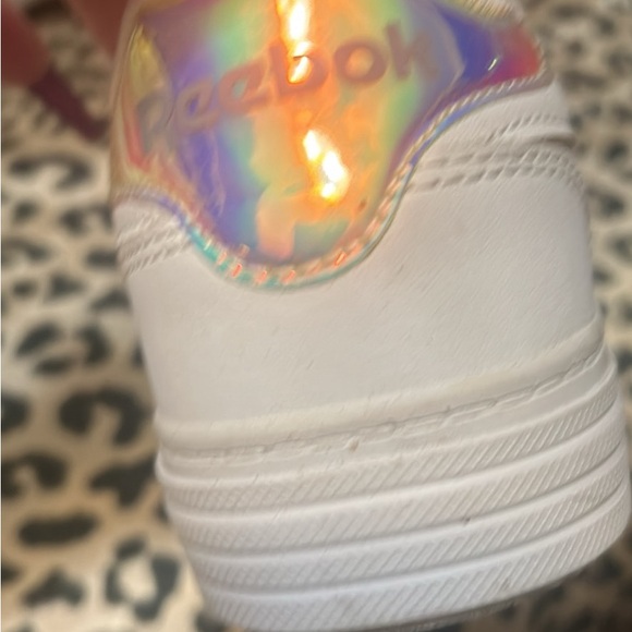 Women’s Reebok size 7 - Picture 2 of 2